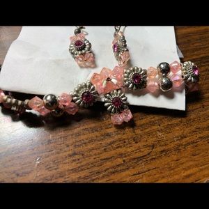 Necklace & earring set